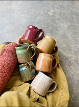 Load image into Gallery viewer, Throwing Consistently on the Wheel: Live/Virtual Workshop October 5th @ 10am PDT (recording)