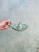 Load image into Gallery viewer, Citrus Juicer
