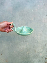 Load image into Gallery viewer, Citrus Juicer
