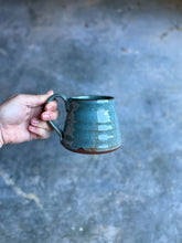 Load image into Gallery viewer, Swirly Mug
