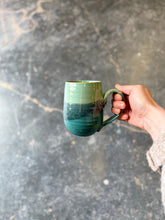 Load image into Gallery viewer, Roundbottom Mug
