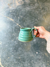 Load image into Gallery viewer, Swirly Mug
