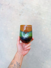 Load image into Gallery viewer, Grip Tumbler
