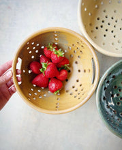 Load image into Gallery viewer, Throwing Bowls: Live + Virtual Workshop Feb 1, 2026
